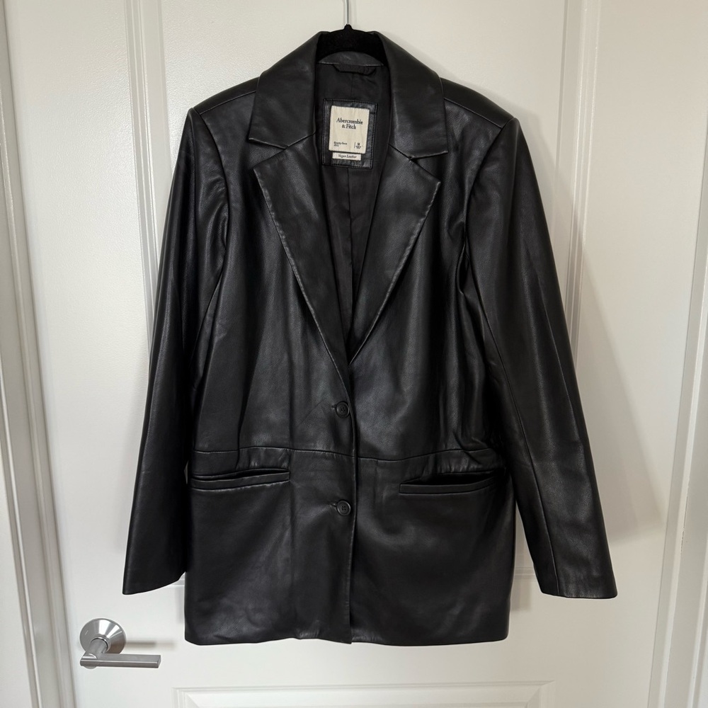 abercrombie & fitch black vegan leather oversized blazer